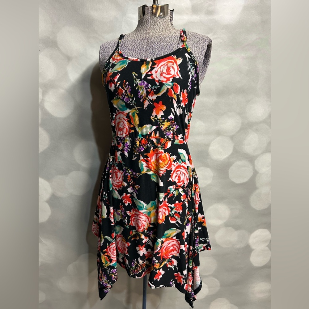 Audrey Lane floral Medium Dress with‎ halter neckline and adjustable straps Y2K